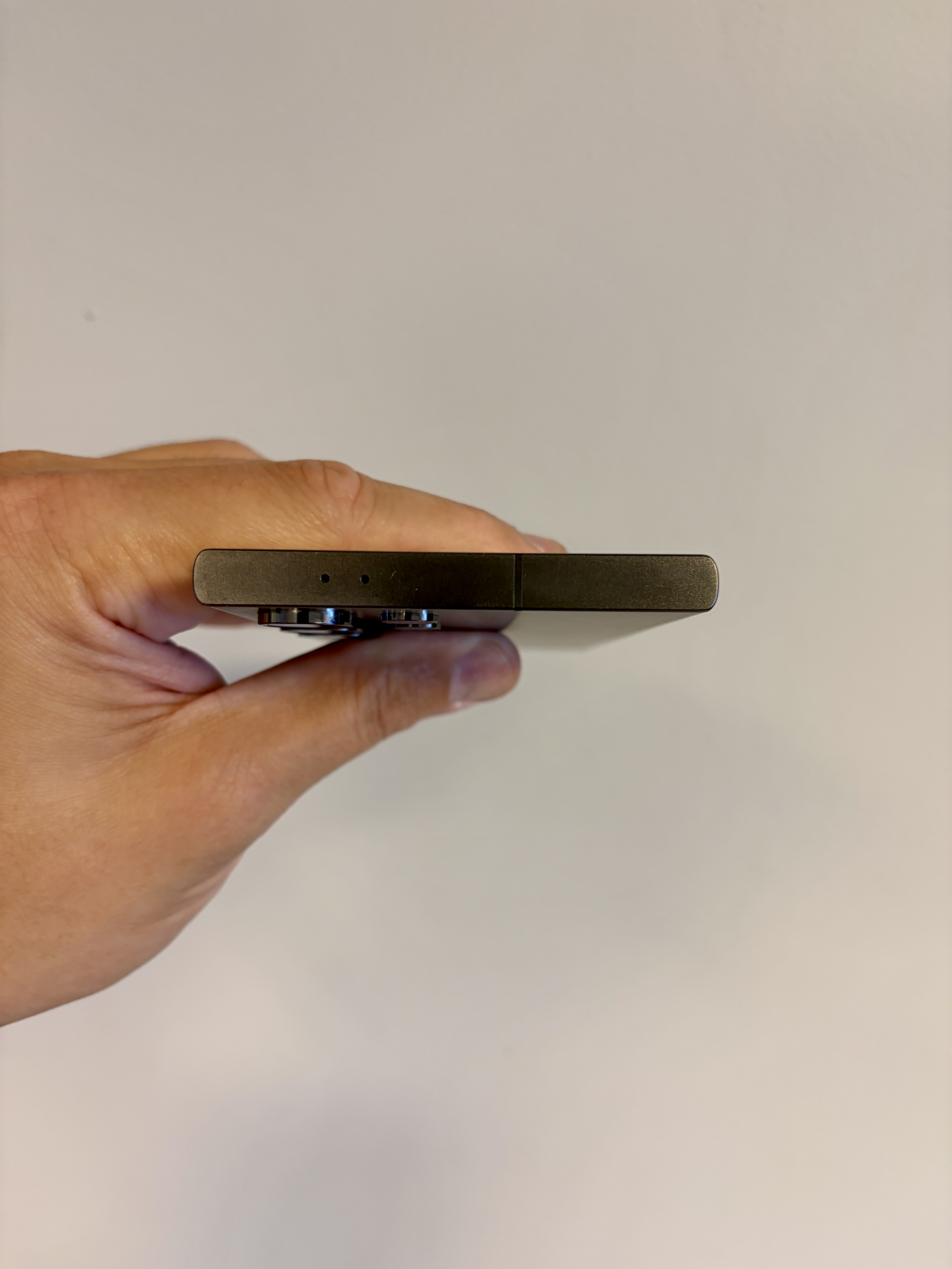 The Samsung Galaxy S24 Ultra Titanium Black 512GB 93pc Battery Health Fully Working - Product View 4 available from Rouge Technologies