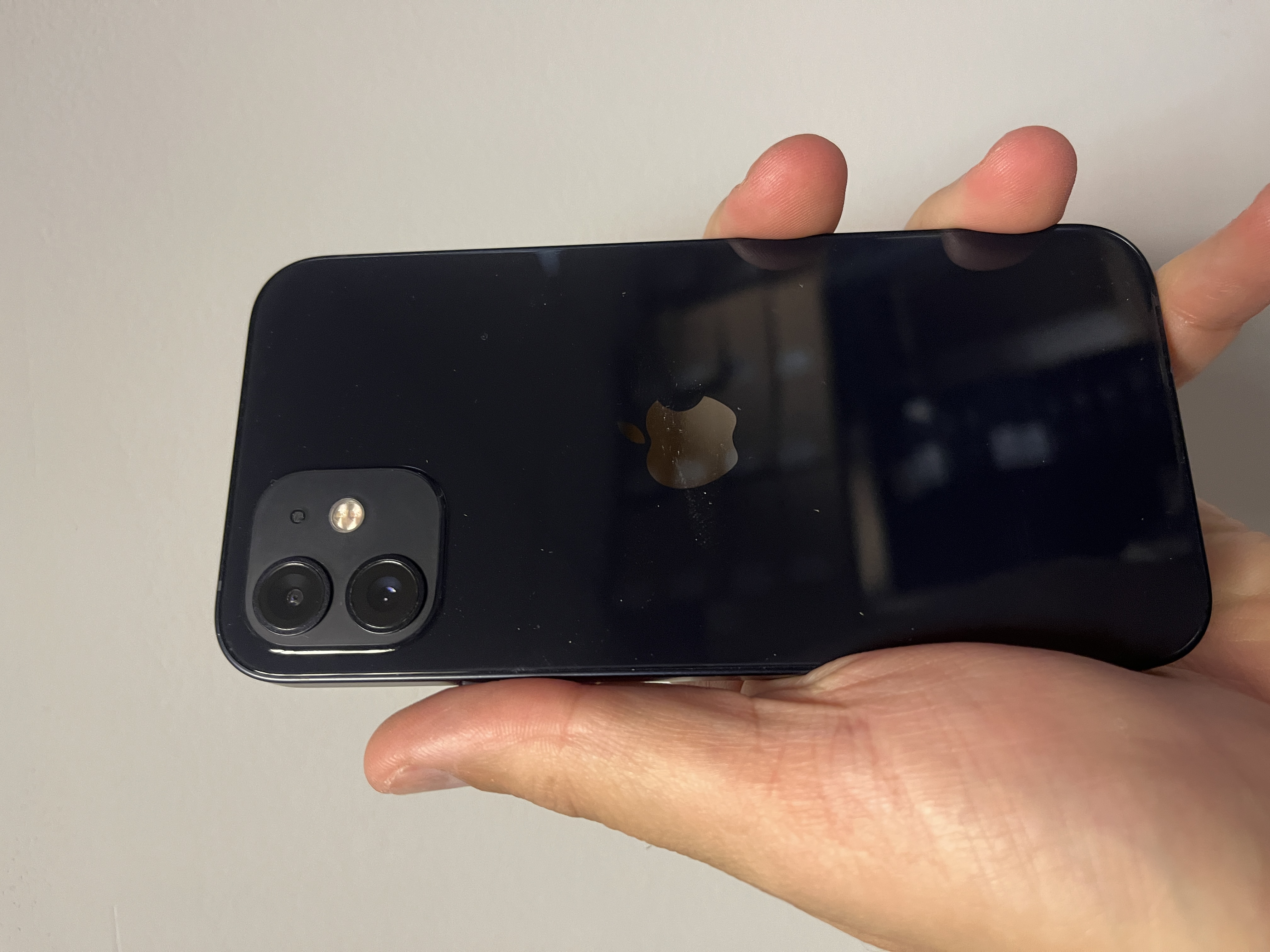 The Apple iPhone 12 64GB Smartphone Black 98 Percent Battery Health Fully Working - Product View 5 available from Rouge Technologies