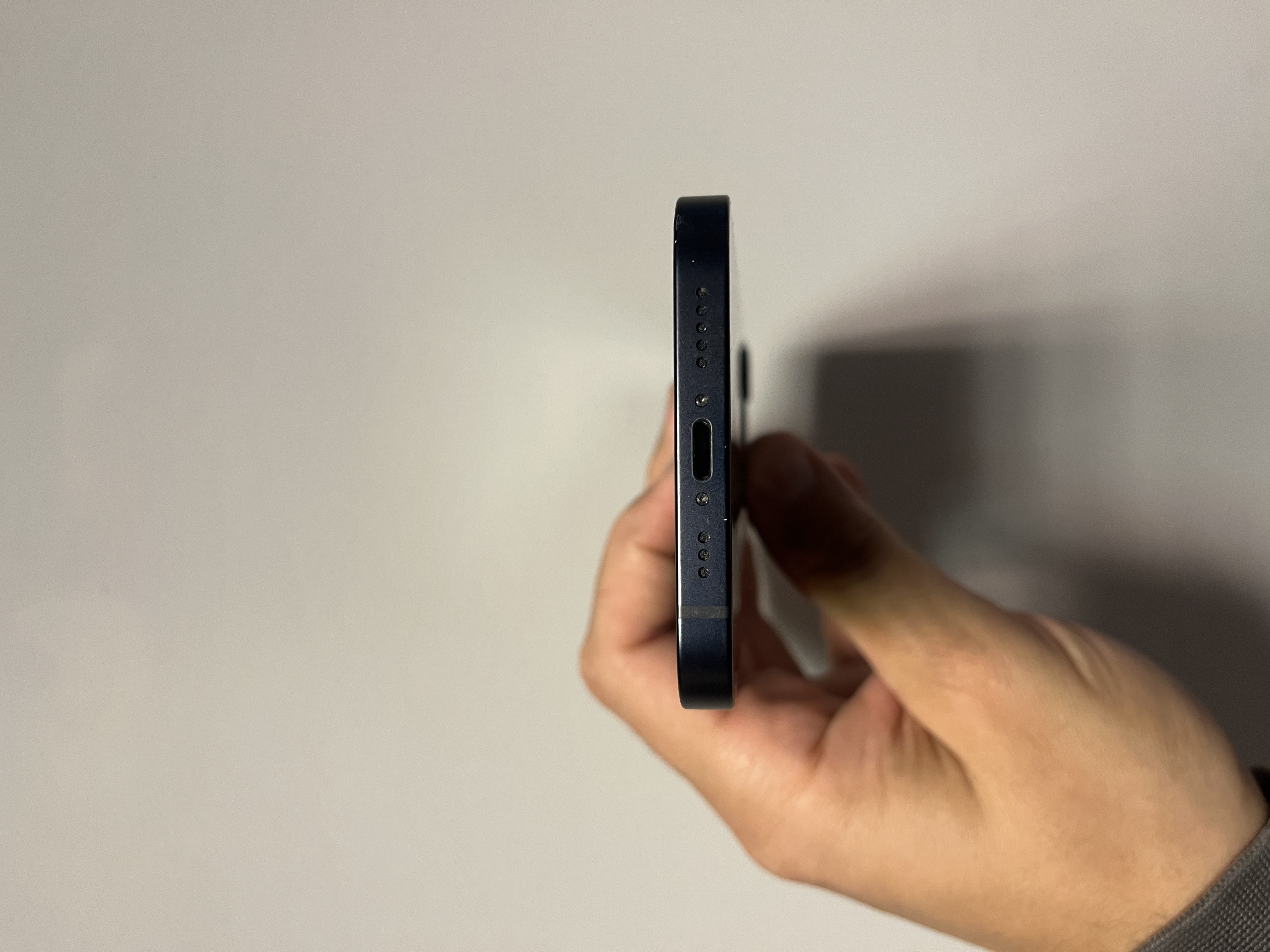 The Apple iPhone 12 64GB Smartphone Black 98 Percent Battery Health Fully Working - Product View 8 available from Rouge Technologies