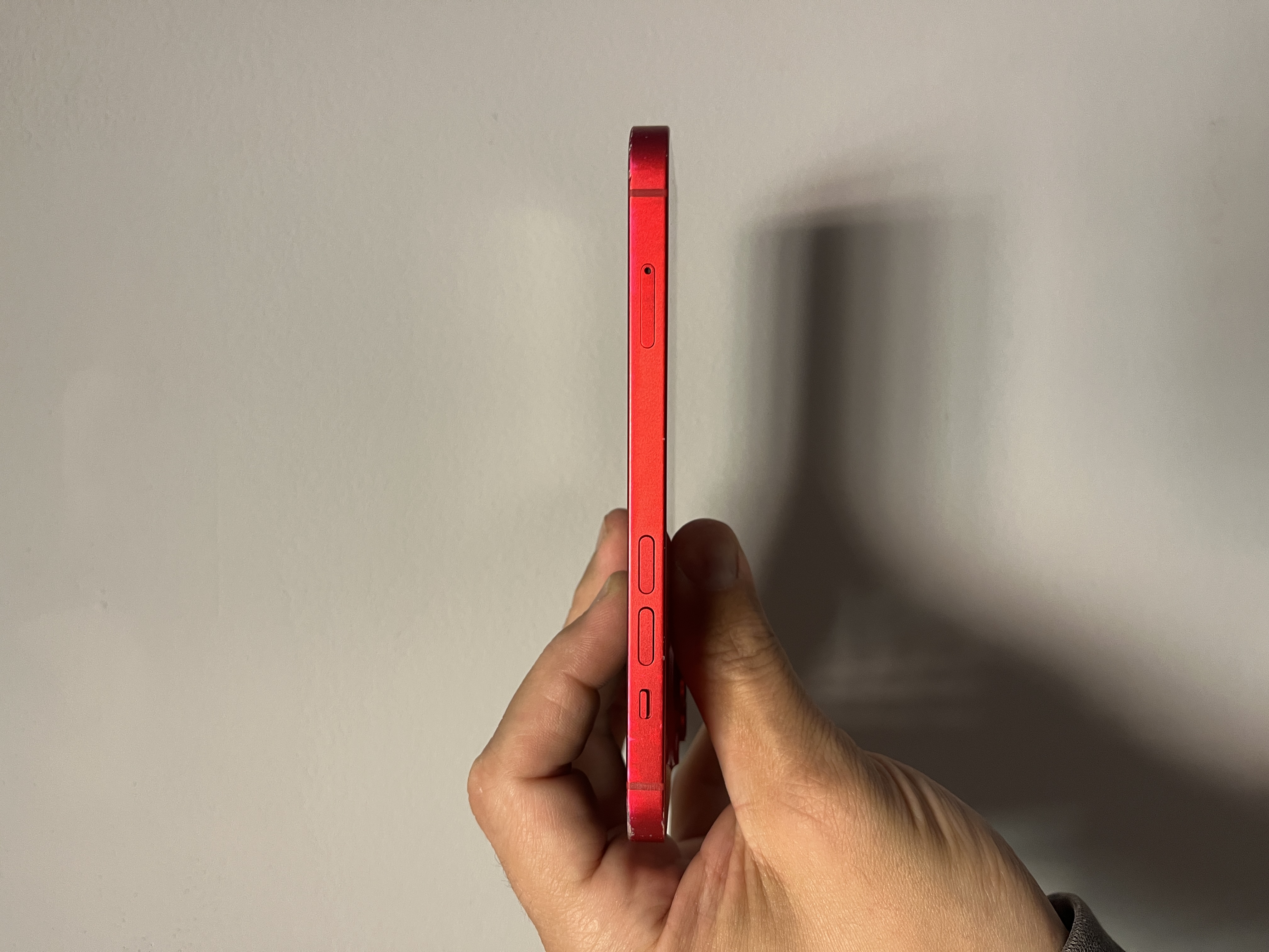 The Apple iPhone 14 256GB Smartphone PRODUCT RED 85 Percent Battery Fully Working - Product View 7 available from Rouge Technologies