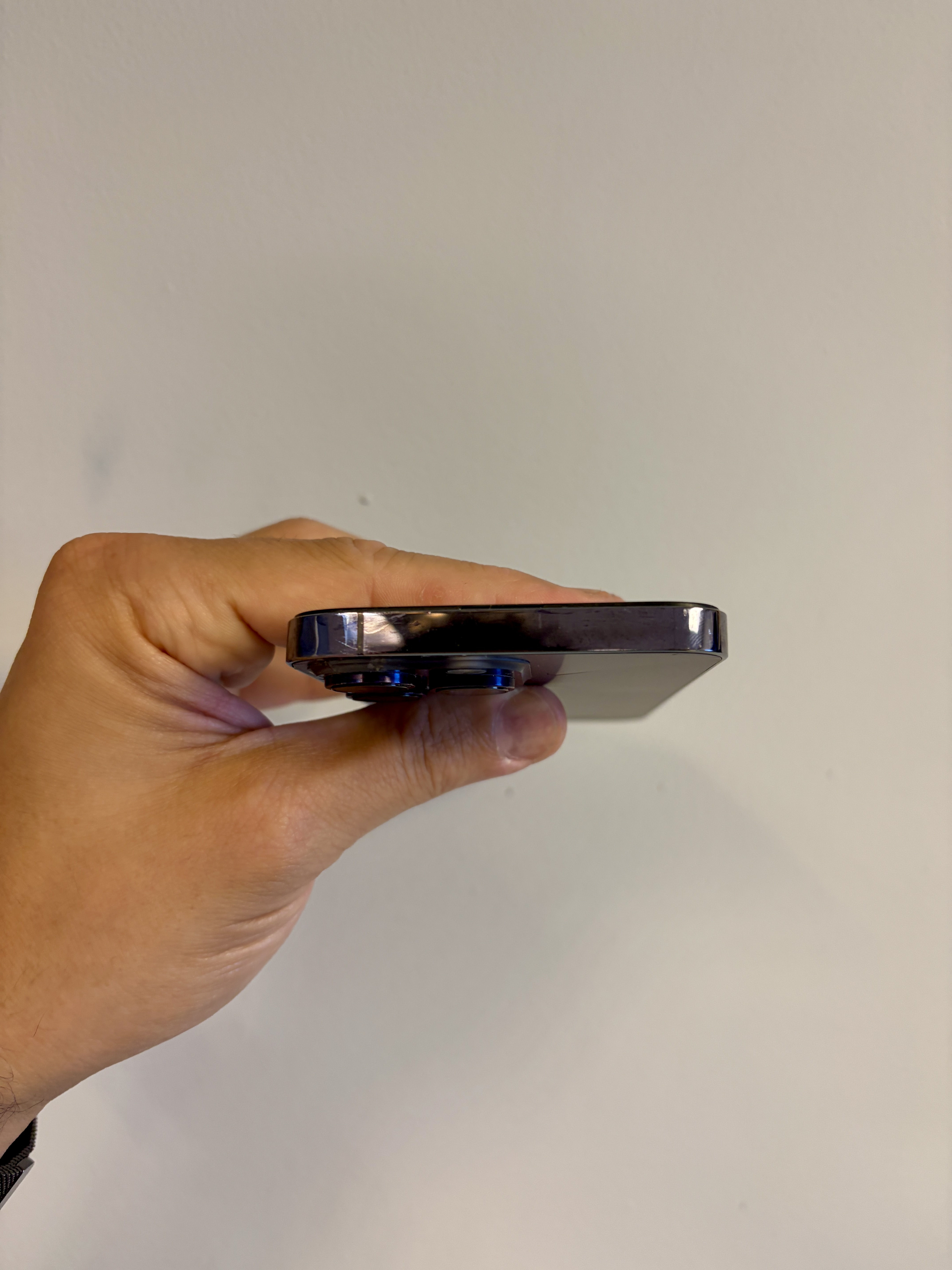 The Apple iPhone 14 Pro Max Purple 256GB 89pc Batt Health Cracked Screen eSIM Conver - Product View 6 available from Rouge Technologies