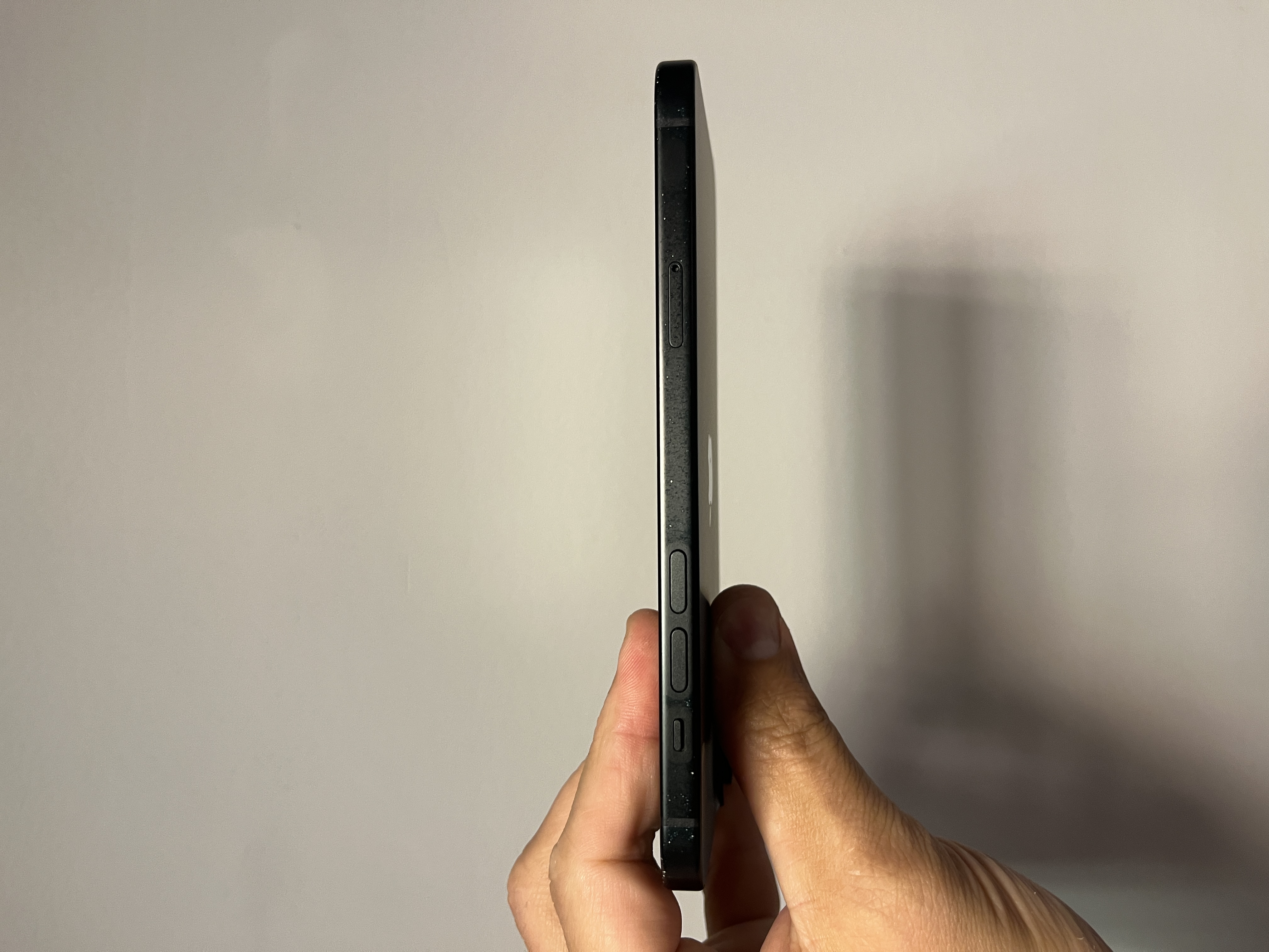 The Apple iPhone 15 Plus 128GB Black 86pc Battery Health Fully Working Unlocked - Product View 6 available from Rouge Technologies
