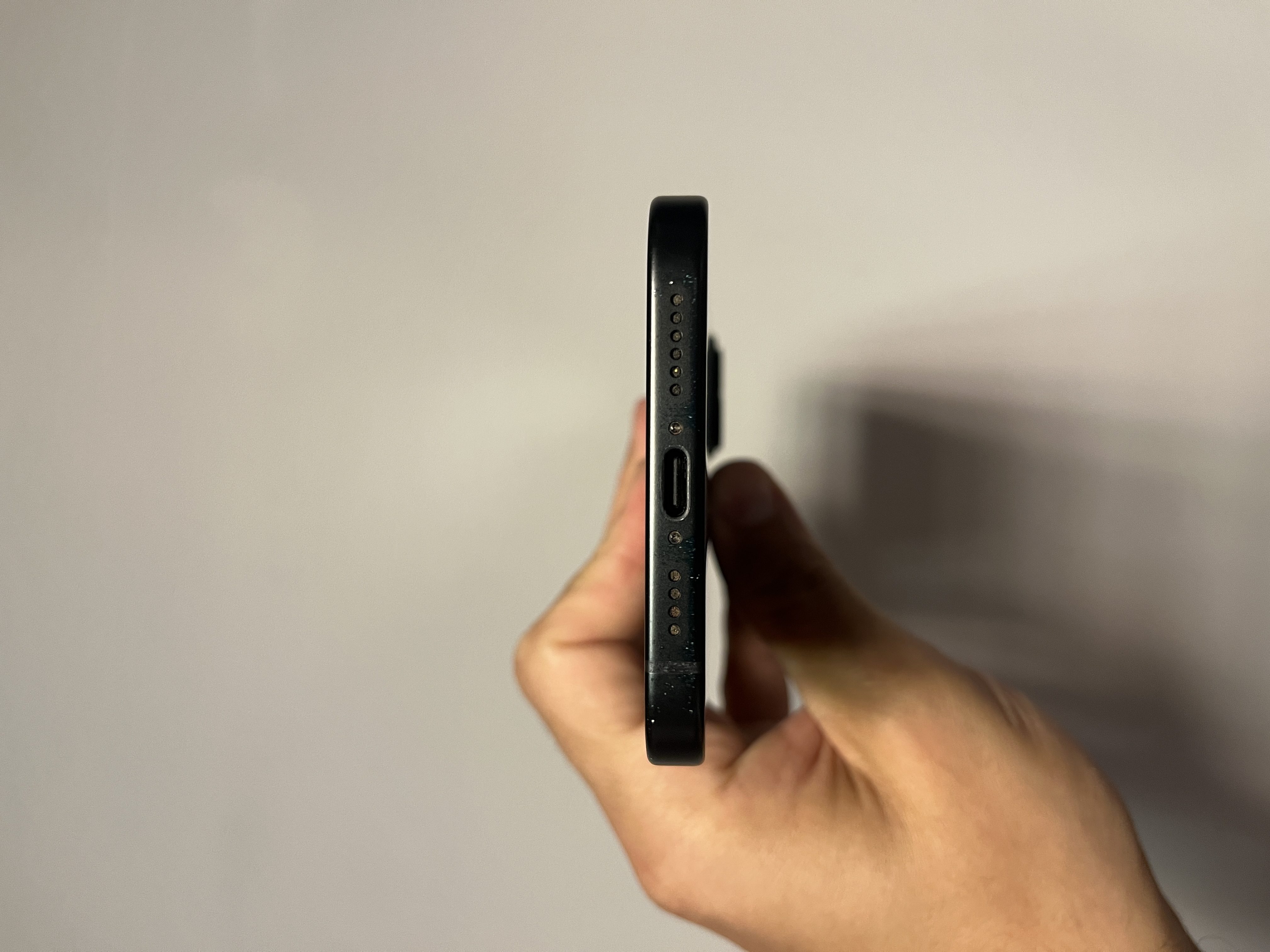 The Apple iPhone 15 Plus 128GB Black 86pc Battery Health Fully Working Unlocked - Product View 7 available from Rouge Technologies