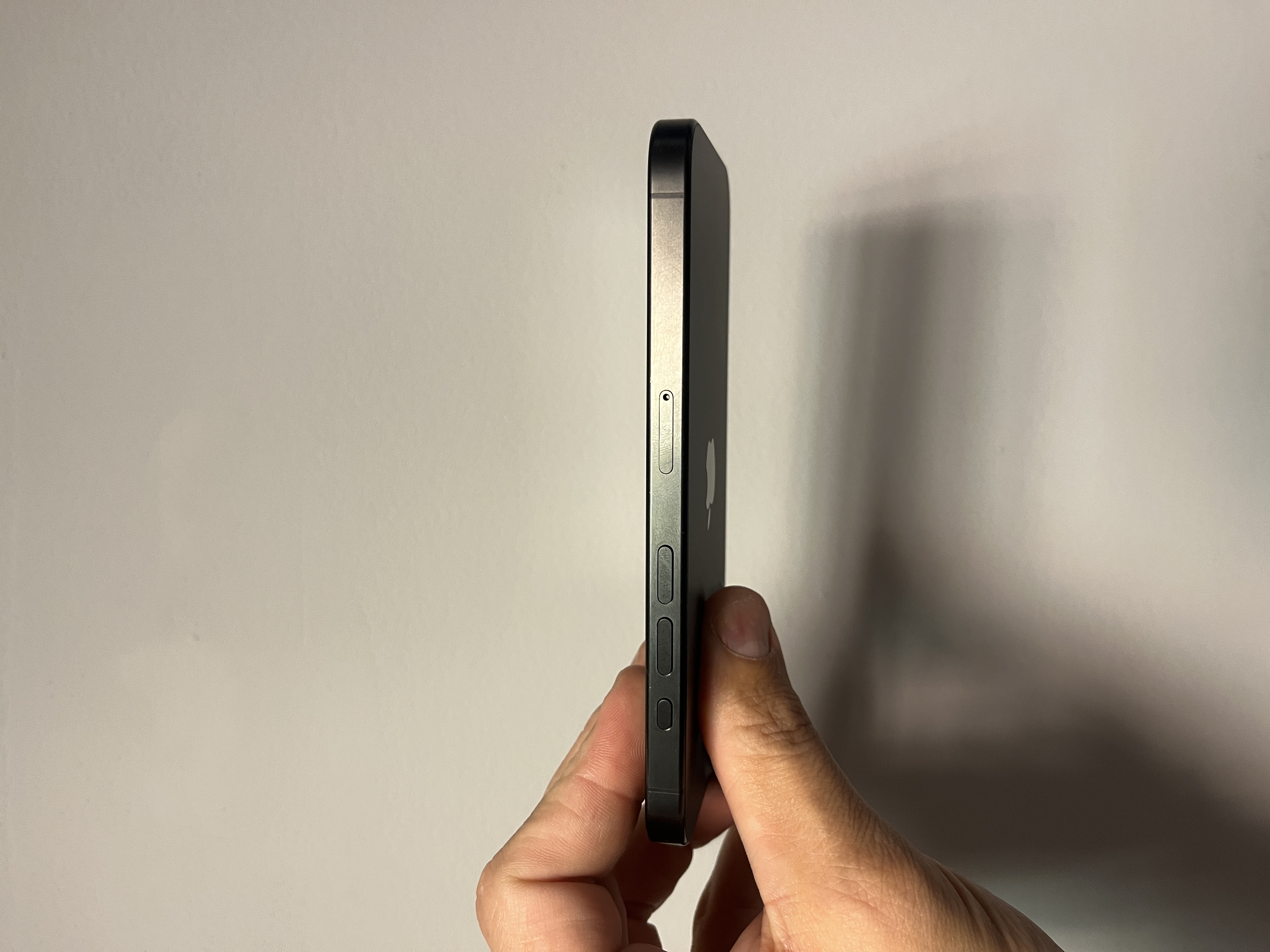 The Apple iPhone 15 Pro 256GB Black Titanium Fully Working 99 Percent Battery Health - Product View 7 available from Rouge Technologies