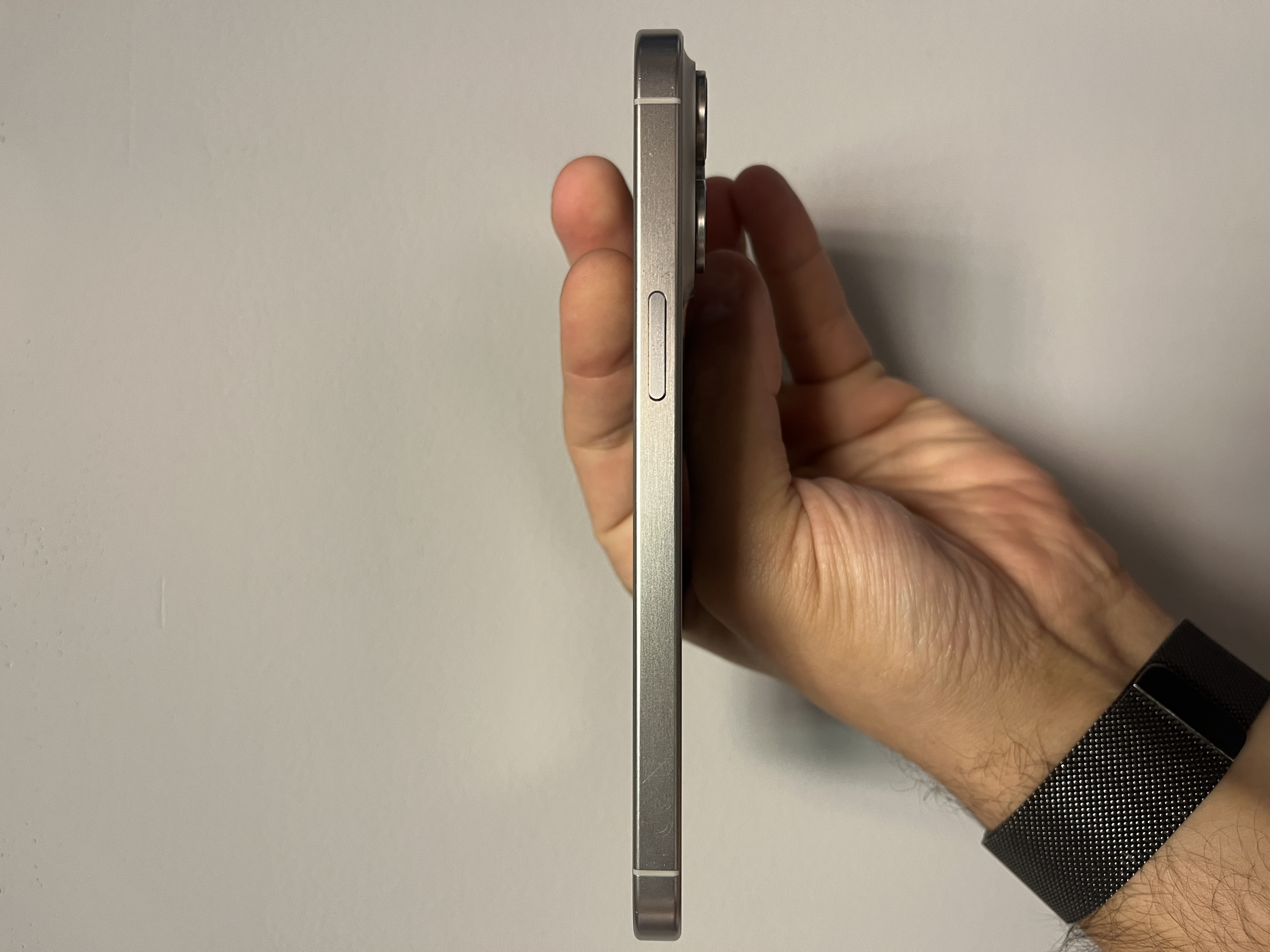 The Apple iPhone 15 Pro Max White Titanium 512GB 86 Percent Battery Health Unlocked - Product View 9 available from Rouge Technologies