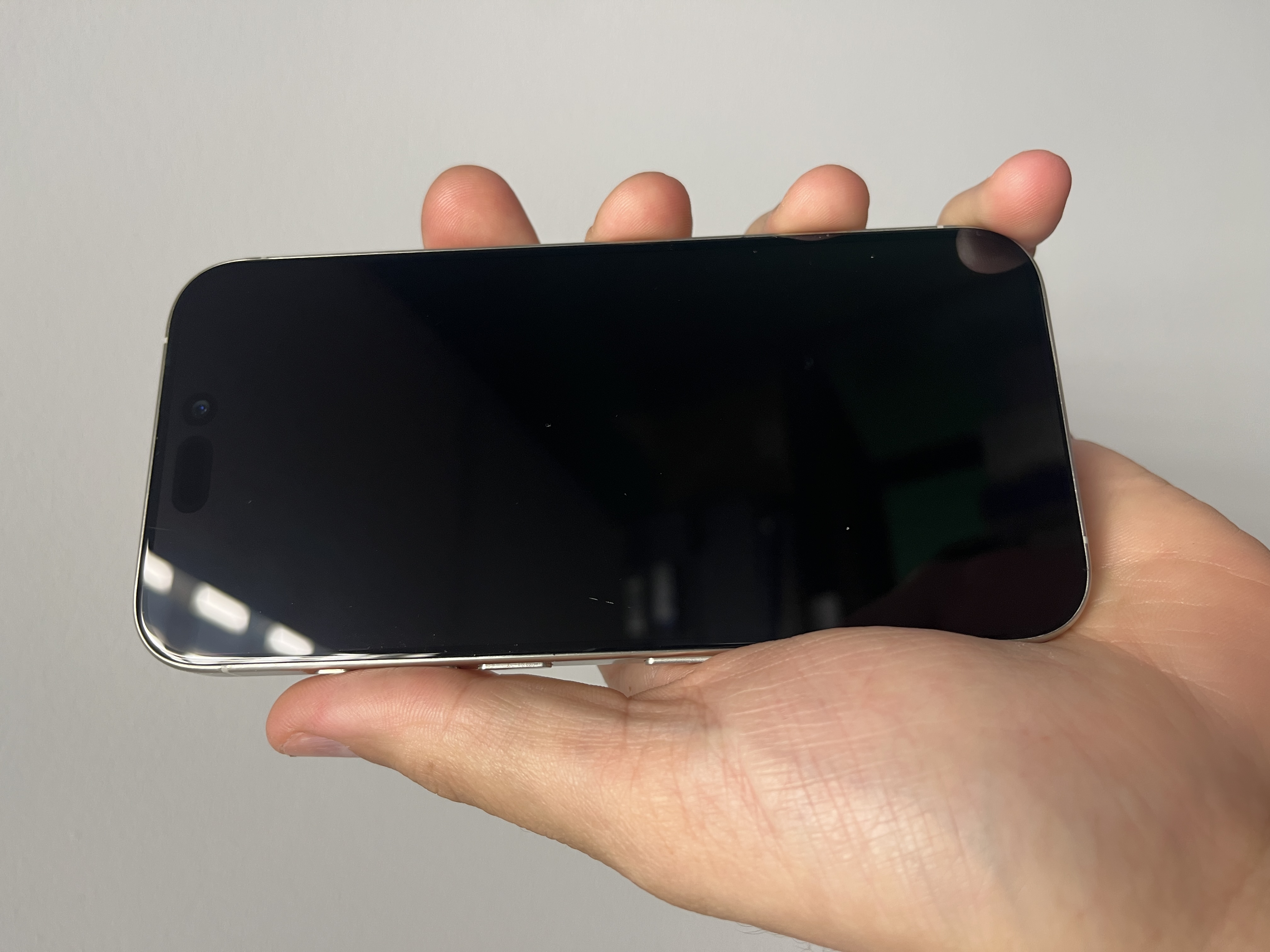 The Apple iPhone 15 Pro White Titanium 256GB 5G 88pc Battery Health Fully Working - Product View 4 available from Rouge Technologies