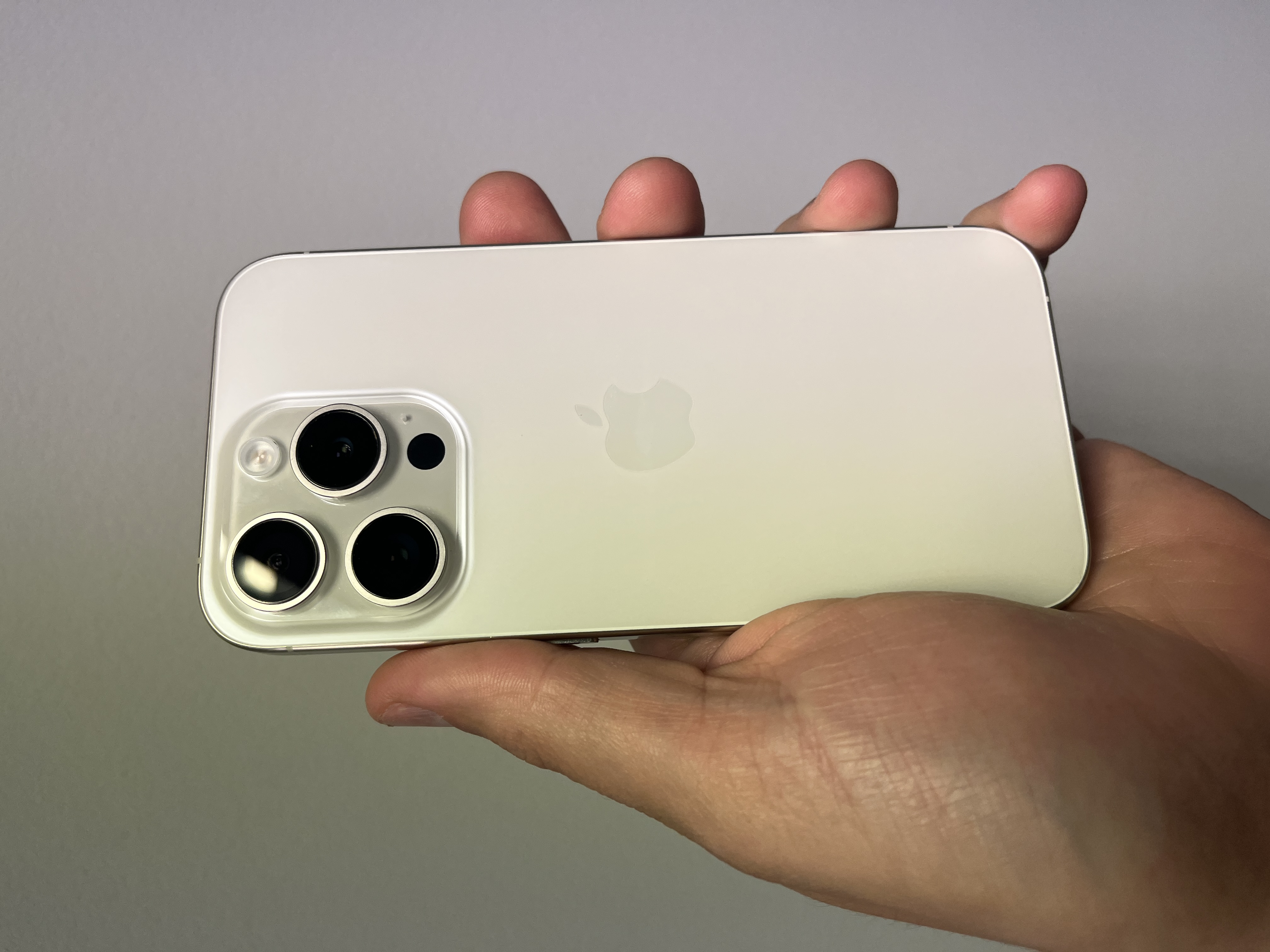 The Apple iPhone 15 Pro White Titanium 256GB 5G 88pc Battery Health Fully Working - Product View 5 available from Rouge Technologies